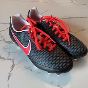 Nike Soccer Cleats - worn once!